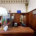 Hotel Lella